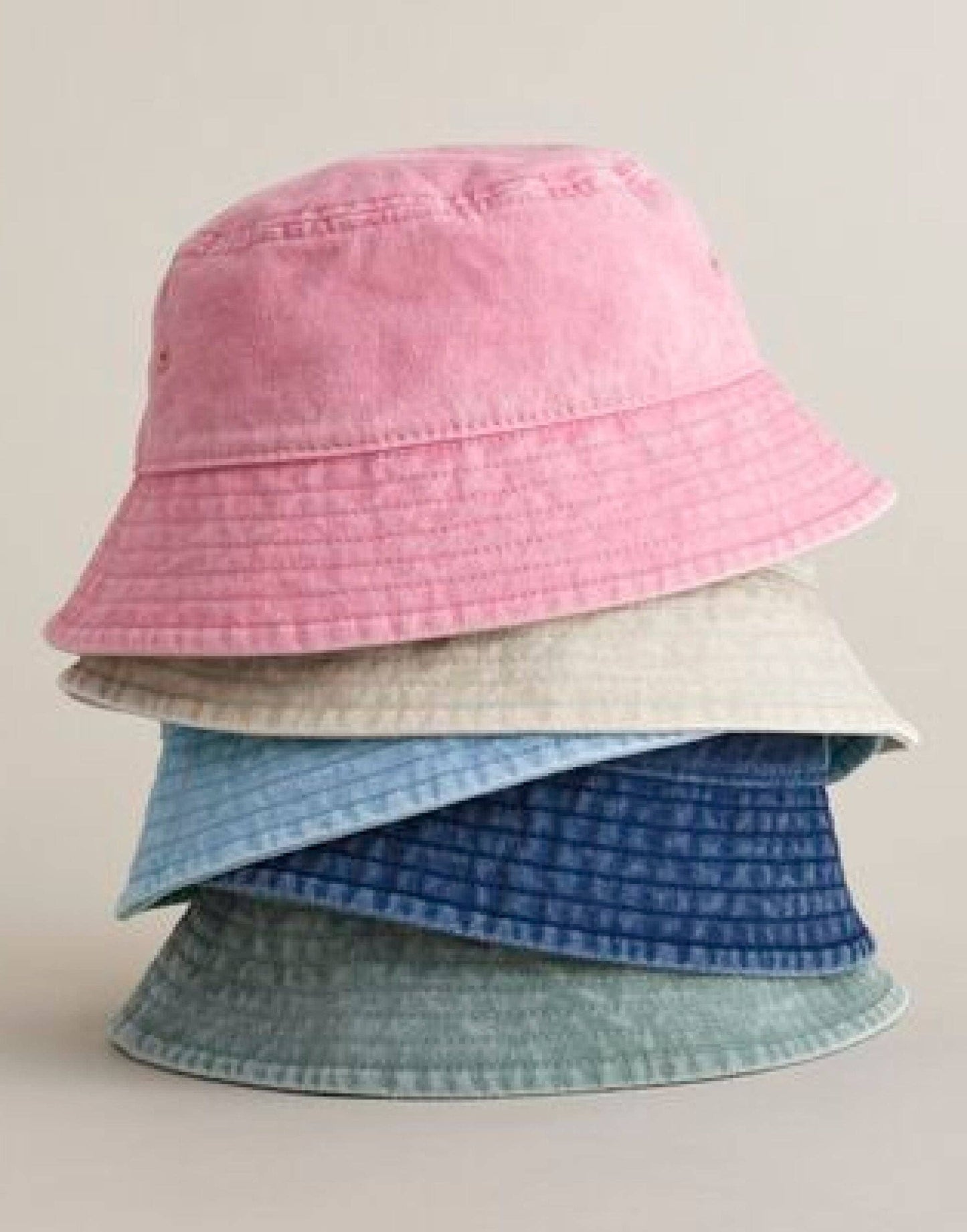 Logo Free Clothing - Beechfield Junior Vintage Bucket Hat | 100% Heavy Washed Cotton | 5 Colours | Unisex Ages 3-12