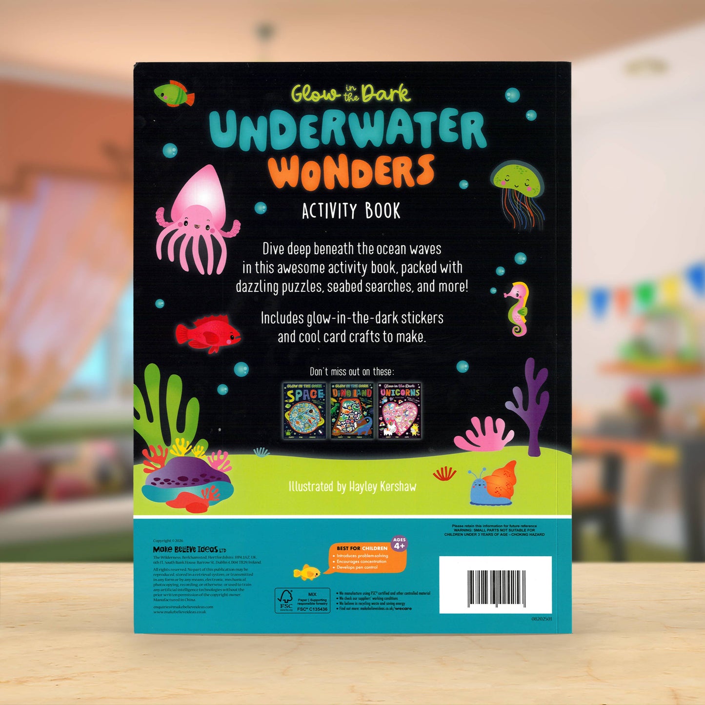 Make Believe Ideas - Glow in the Dark Underwater Wonders