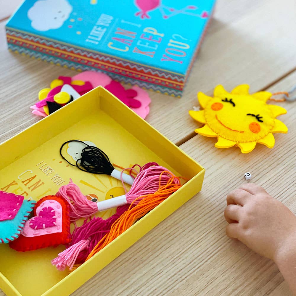 Backpack Charms Felt Art Set
