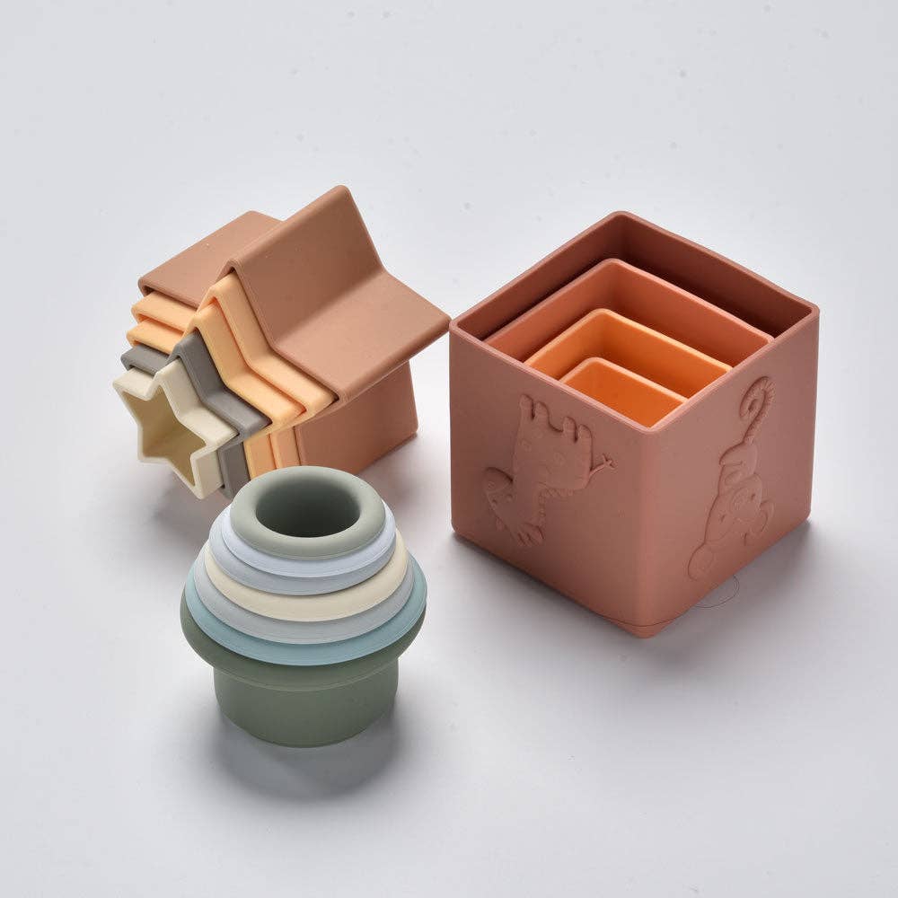 Inside Out Toys - Safari Stacking Cubes