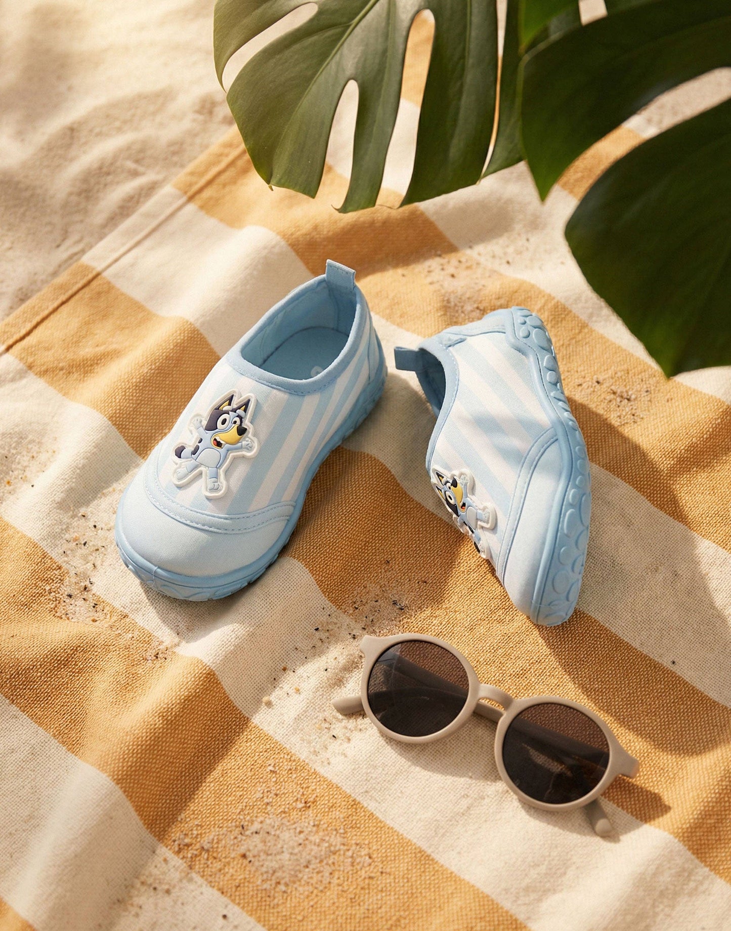 Bluey Unisex Kids Blue Stripy Aqua Shoes