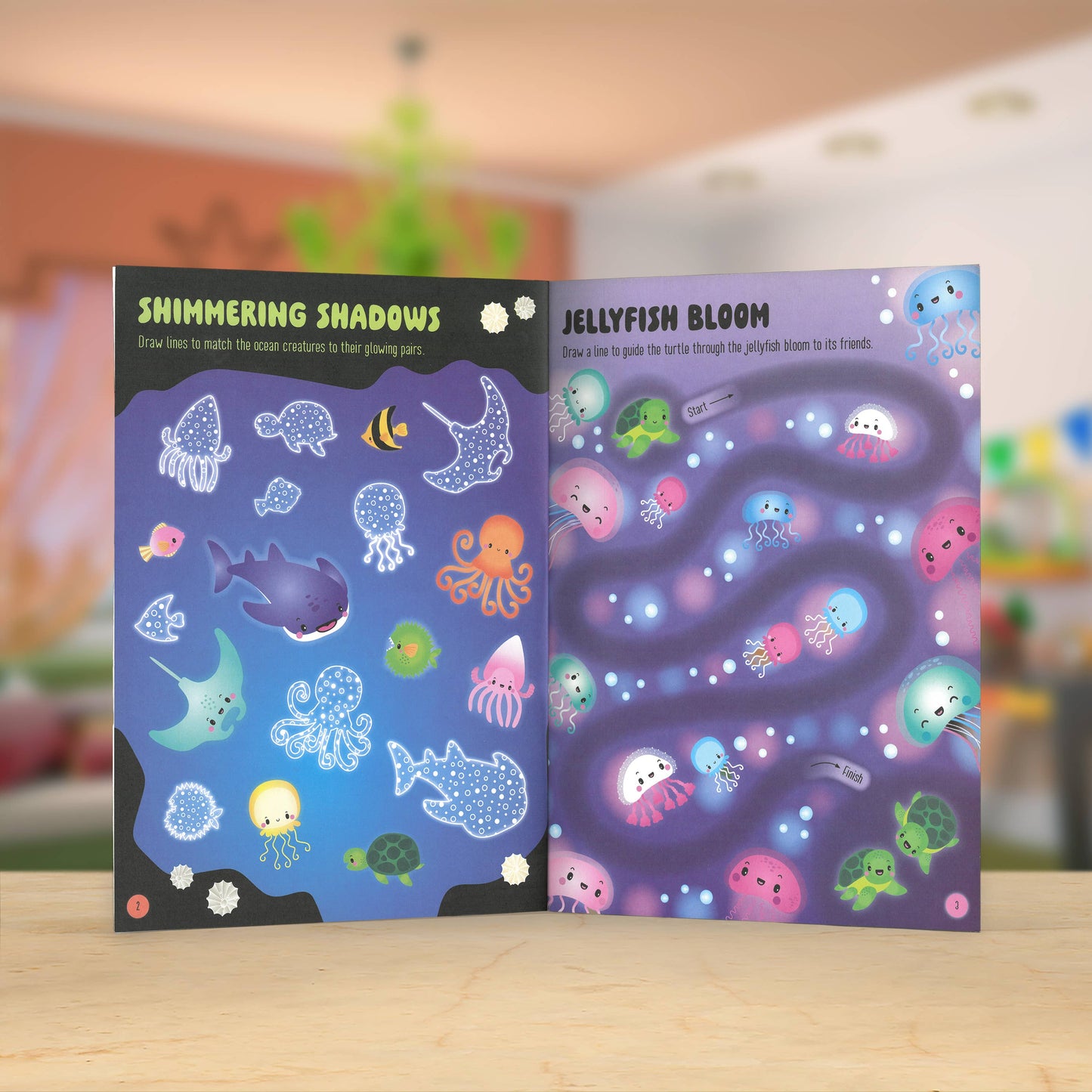 Make Believe Ideas - Glow in the Dark Underwater Wonders