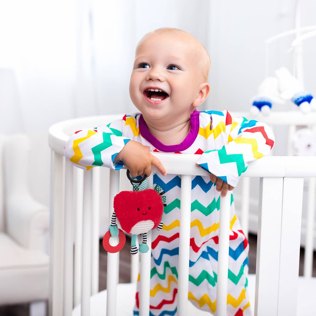 Make Believe Ideas - Squish and Snugg On The Go Apple