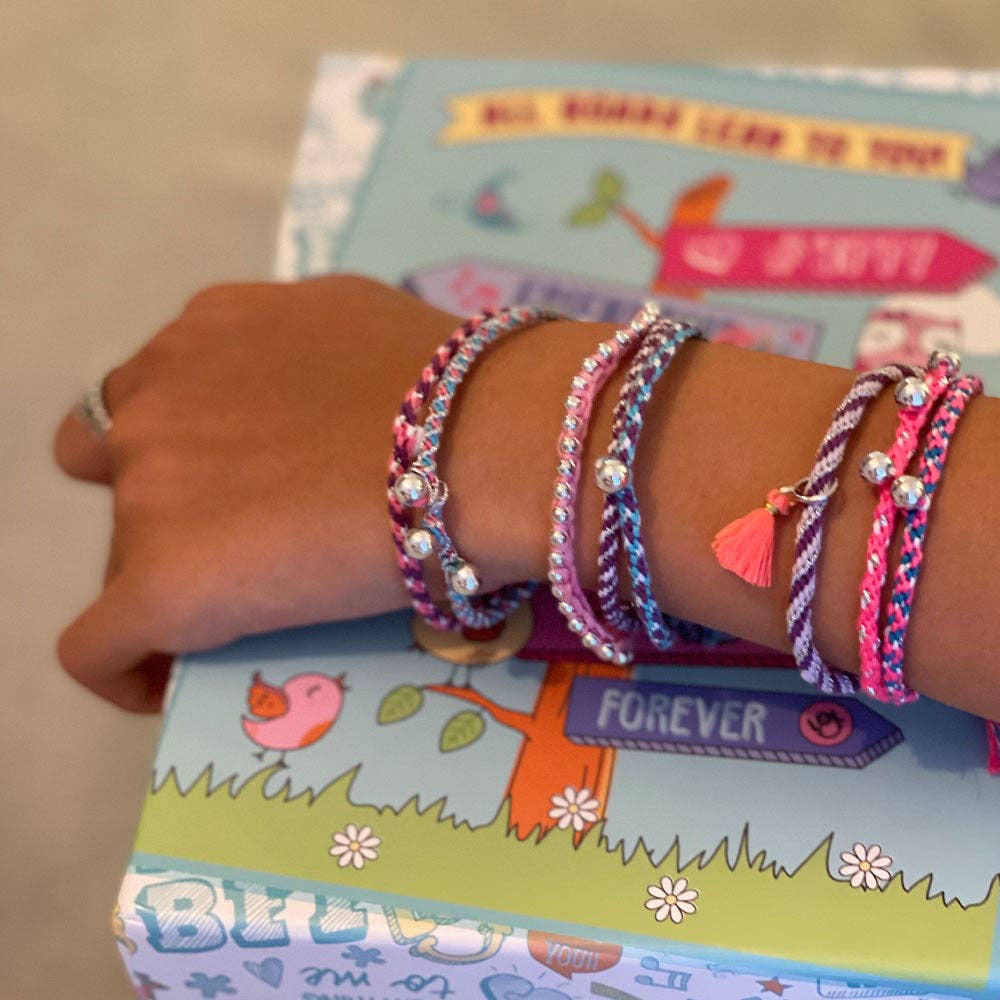 Inside Out Toys - Friends Create Your Own Bracelets