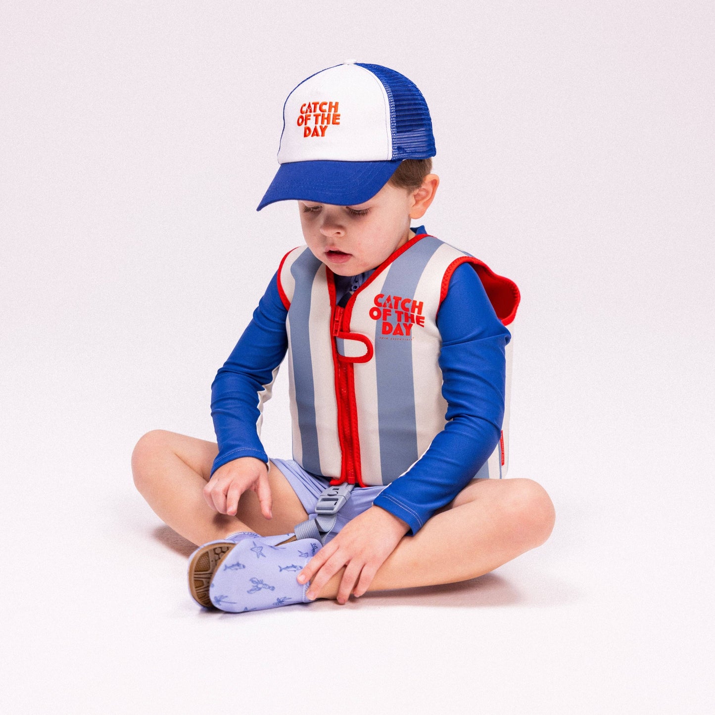 Swim Essentials - Swim Vest - Red/Blue - Catch Of The Day