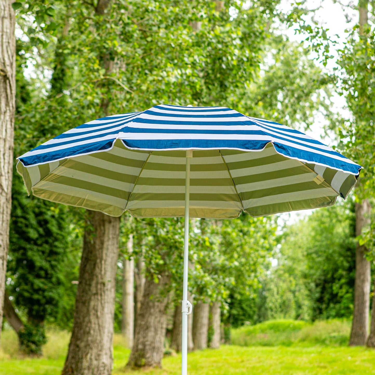 Metal Beach Parasol - 1.74 x 1.93m - Blue