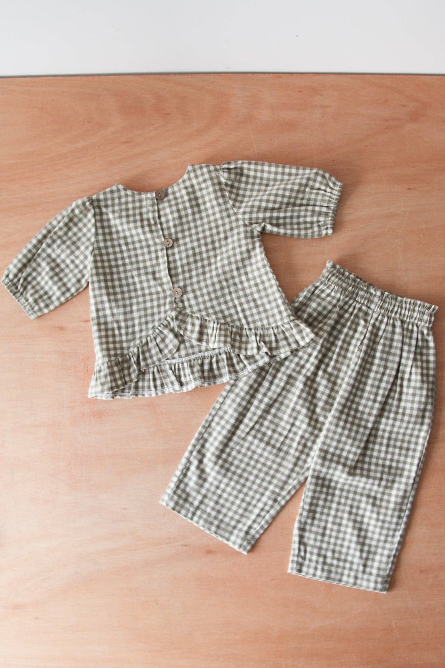 Baby & Child - Minnie & Monty - Sage/Green Gingham Cotton Frill Button Back Top